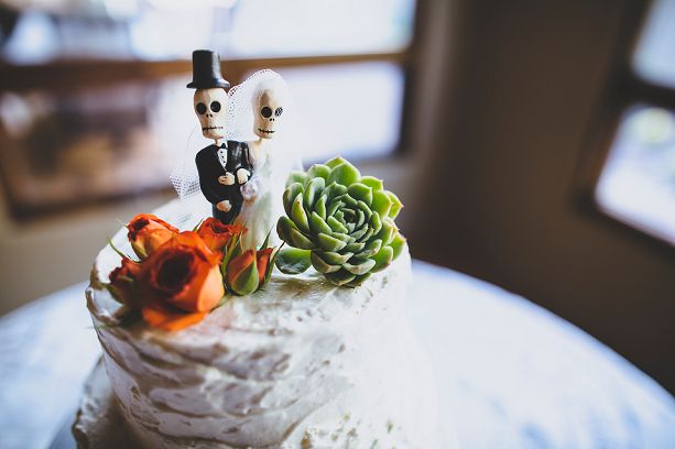 Dia de los muertos wedding cake topper